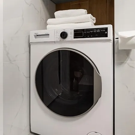 Nova Sfera By Bookinghost * Варшава